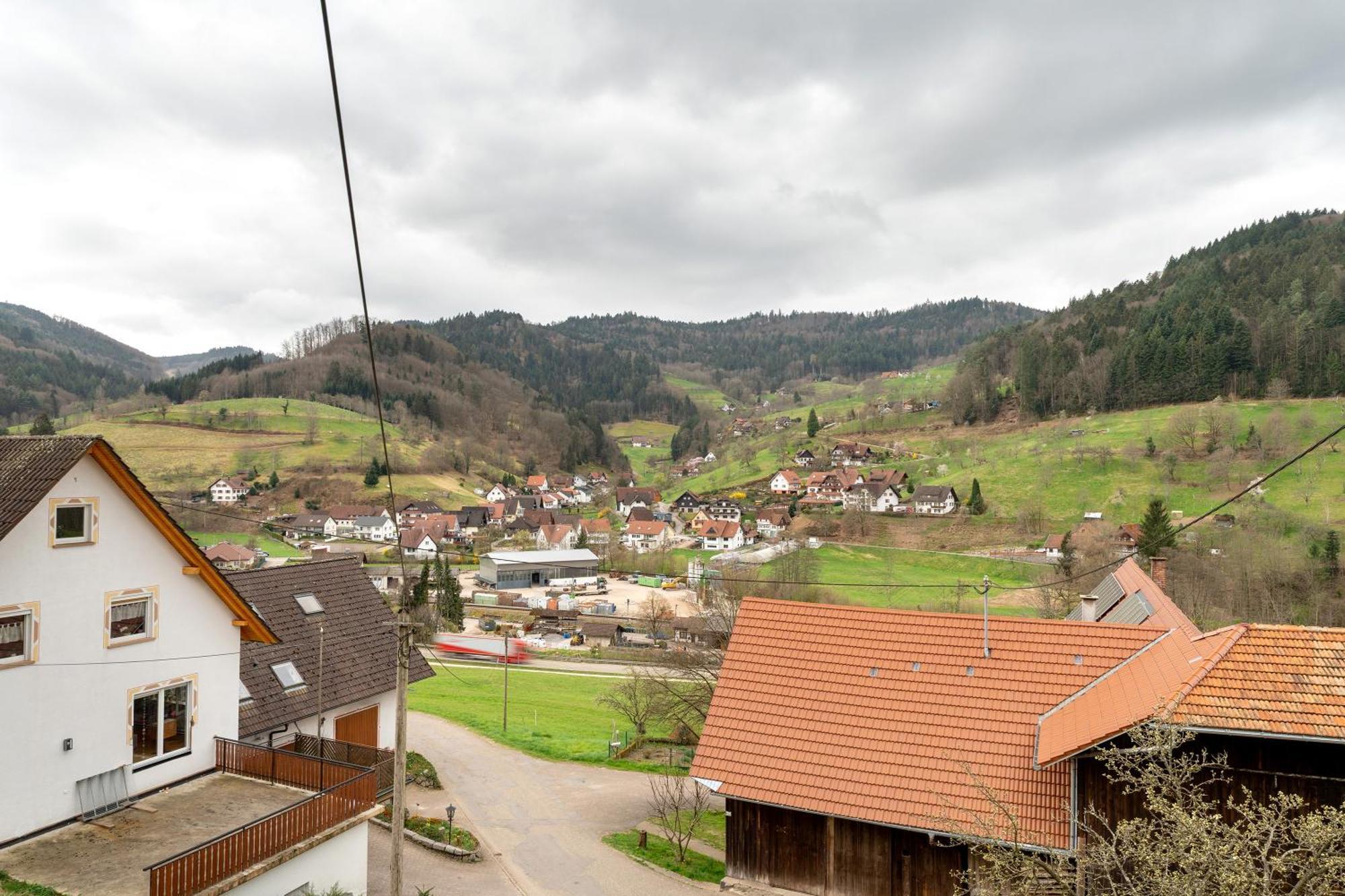 Haus Am Schroffen Daire Ottenhofen im Schwarzwald Dış mekan fotoğraf